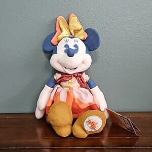 NWT Disney Minnie Mouse Plush 9/12 Limited Edition For Big Thunder Mountain